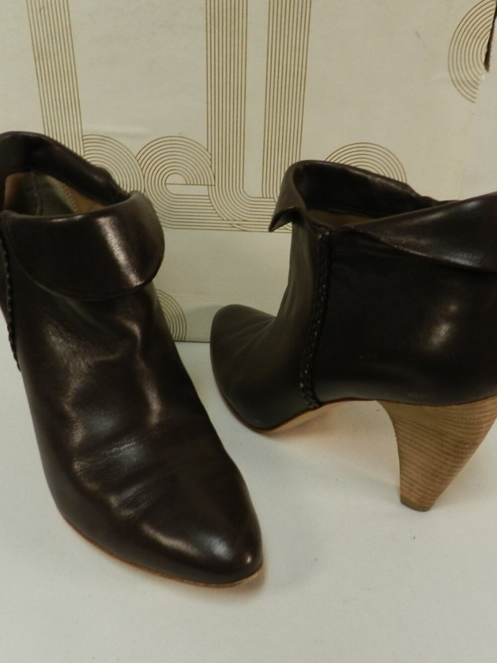Belle Sigerson Morrison Leather ankle heeled boots booties brown Slip On Size 8